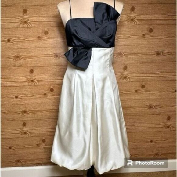 JS Collection - Picture 2 of 7